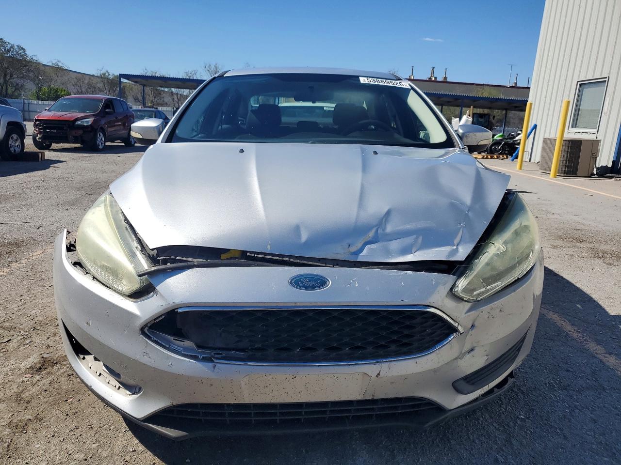 2015 FORD FOCUS SE photo 9