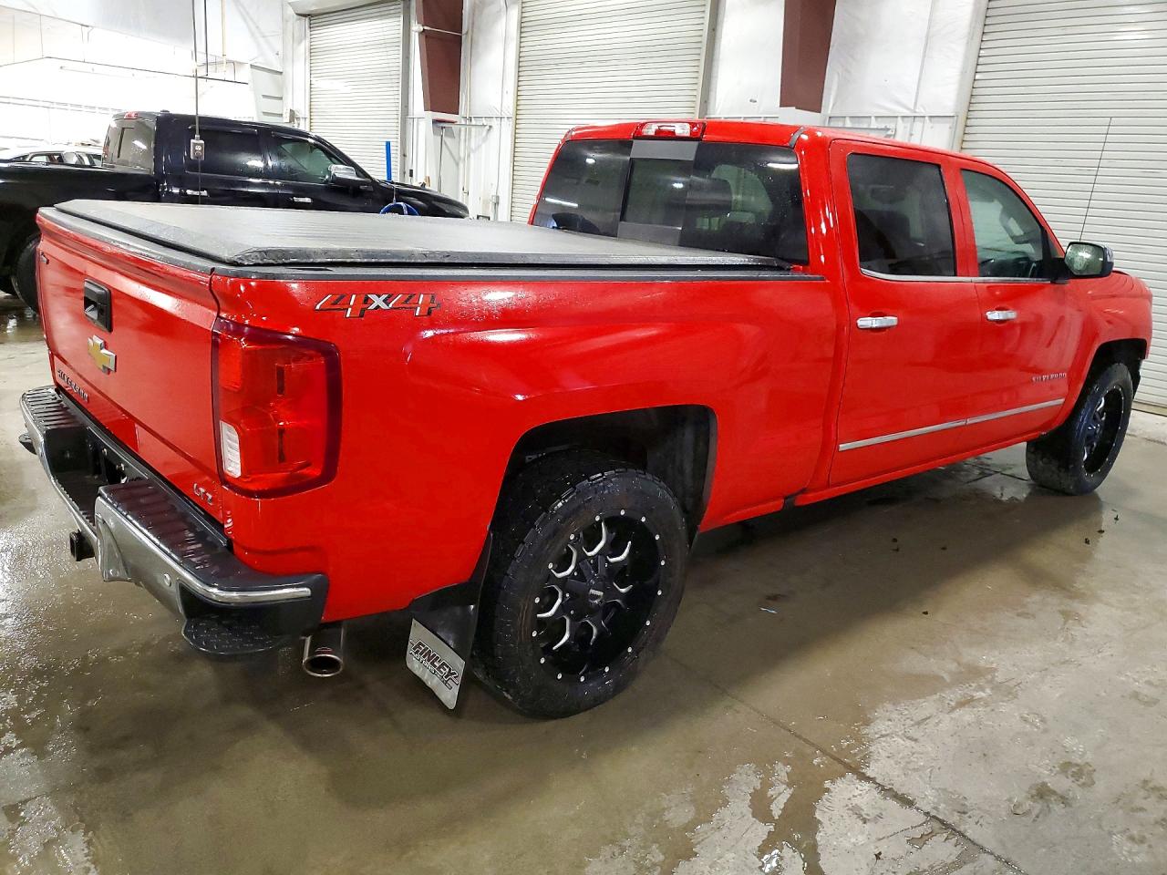 2018 CHEVROLET SILVERADO K1500 LTZ photo 3