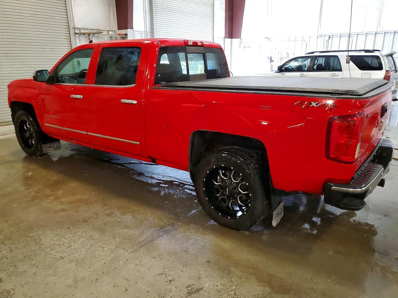 2018 CHEVROLET SILVERADO K1500 LTZ photo 2