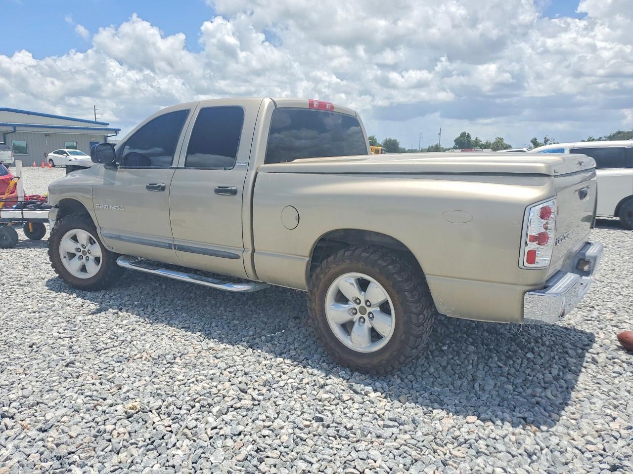2002 DODGE RAM 1500 photo 4
