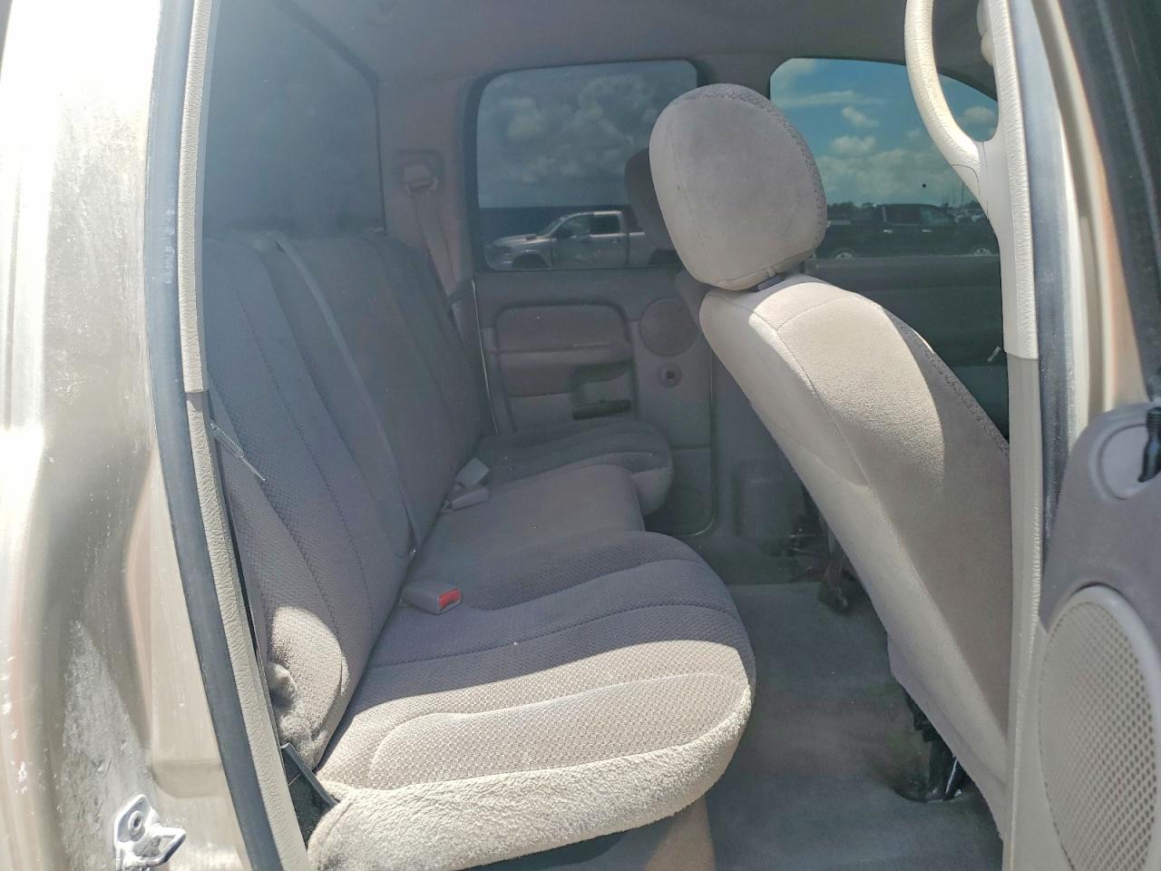 2002 DODGE RAM 1500 photo 28