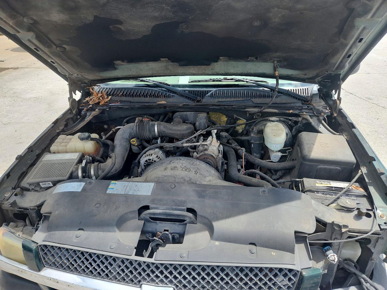 2004 CHEVROLET SILVERADO C1500 photo 11