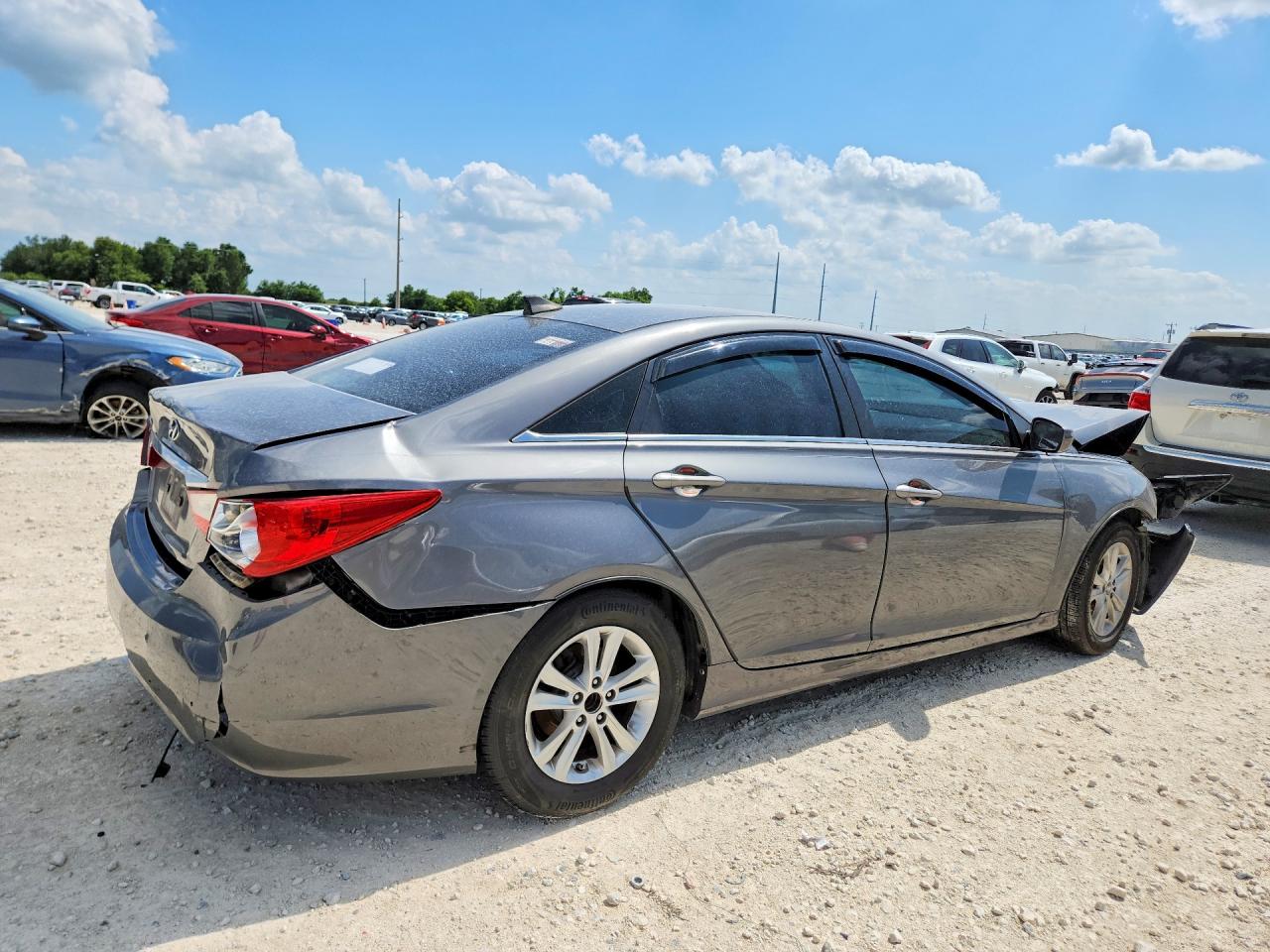 2012 HYUNDAI SONATA GLS photo 5