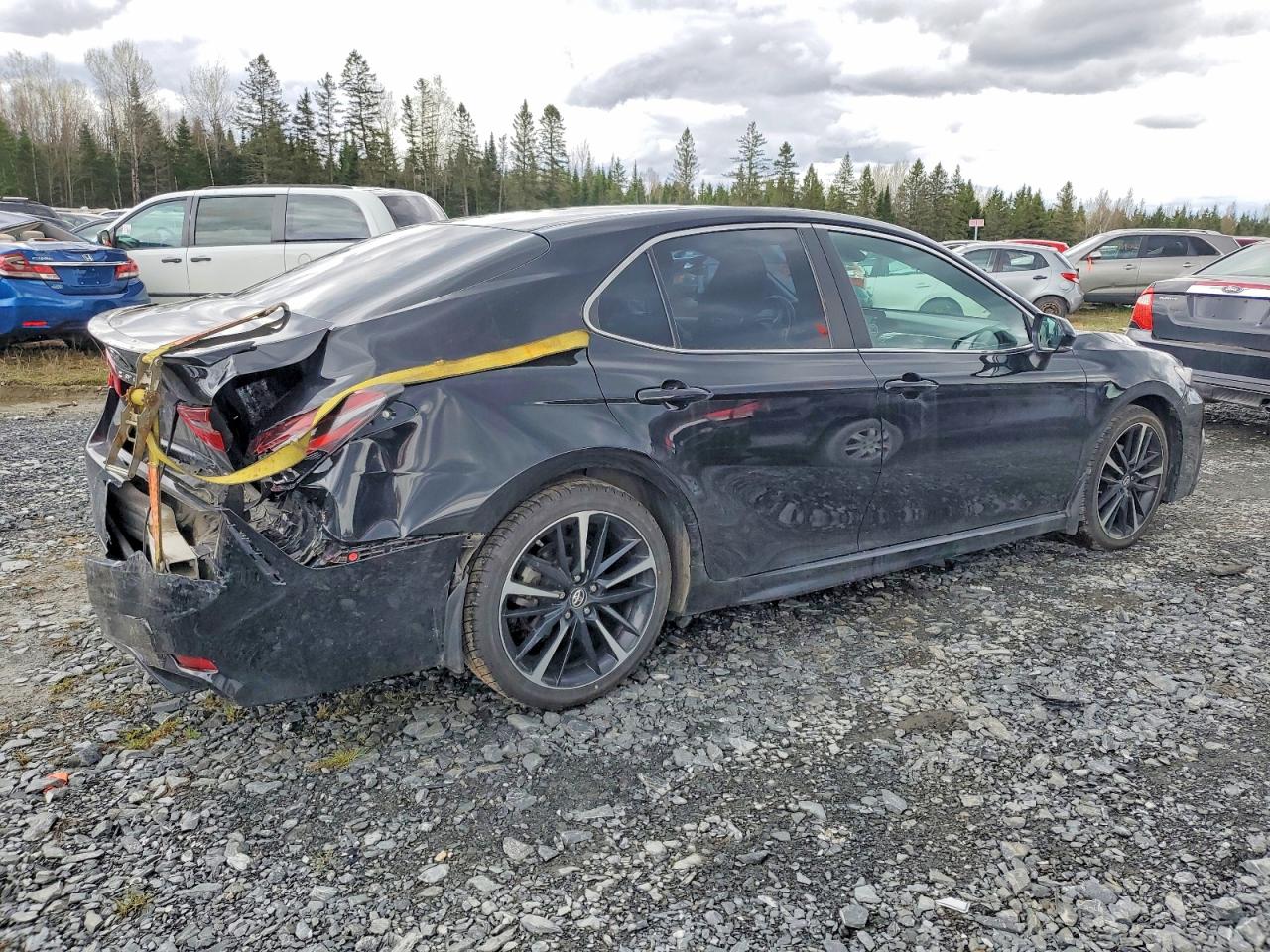 2022 TOYOTA CAMRY SE photo 5