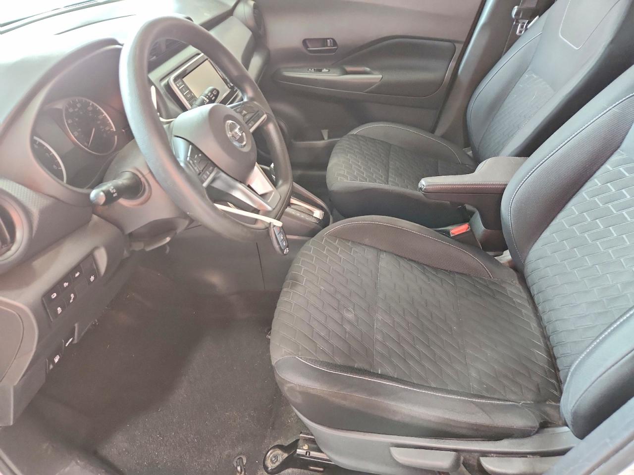 2021 NISSAN KICKS S photo 13