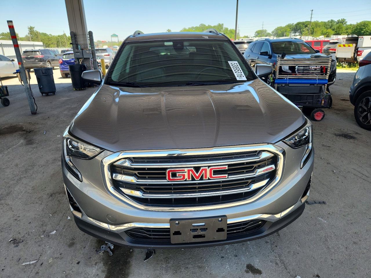 2020 GMC TERRAIN SLT photo 9