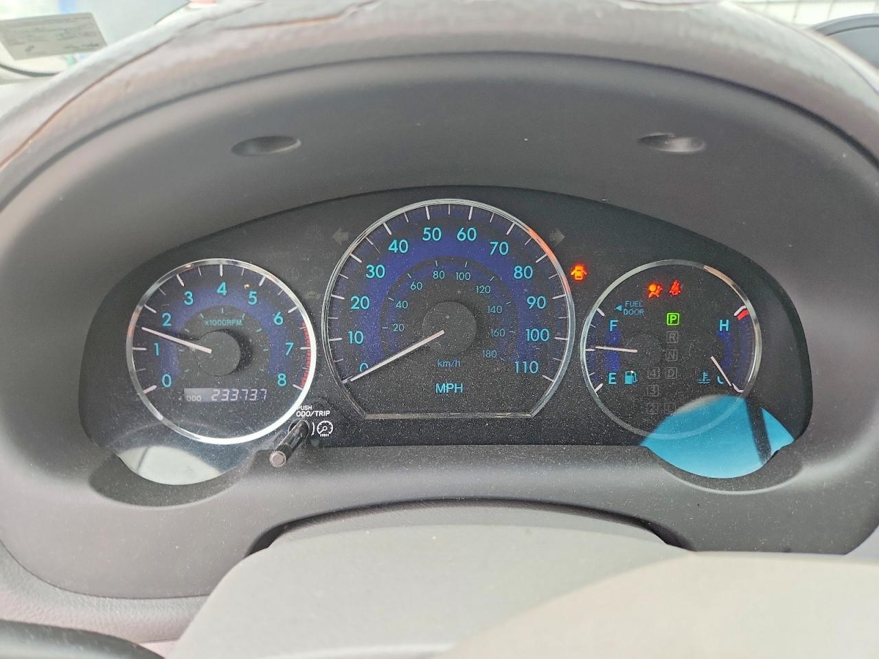 2009 TOYOTA SIENNA LE 8-PASSENGER photo 9