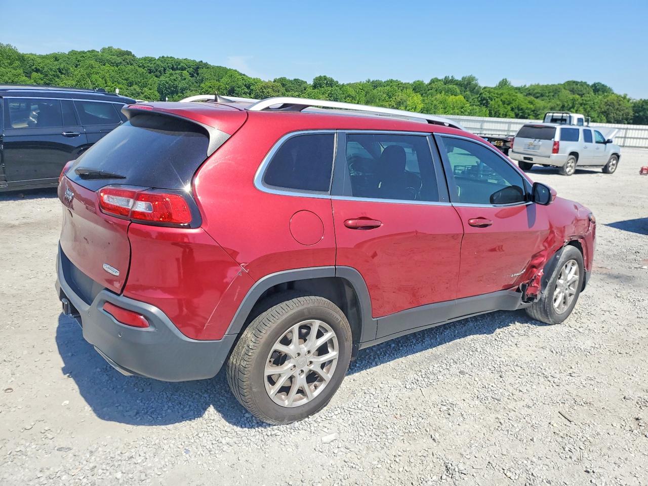 2017 JEEP CHEROKEE LATITUDE photo 7