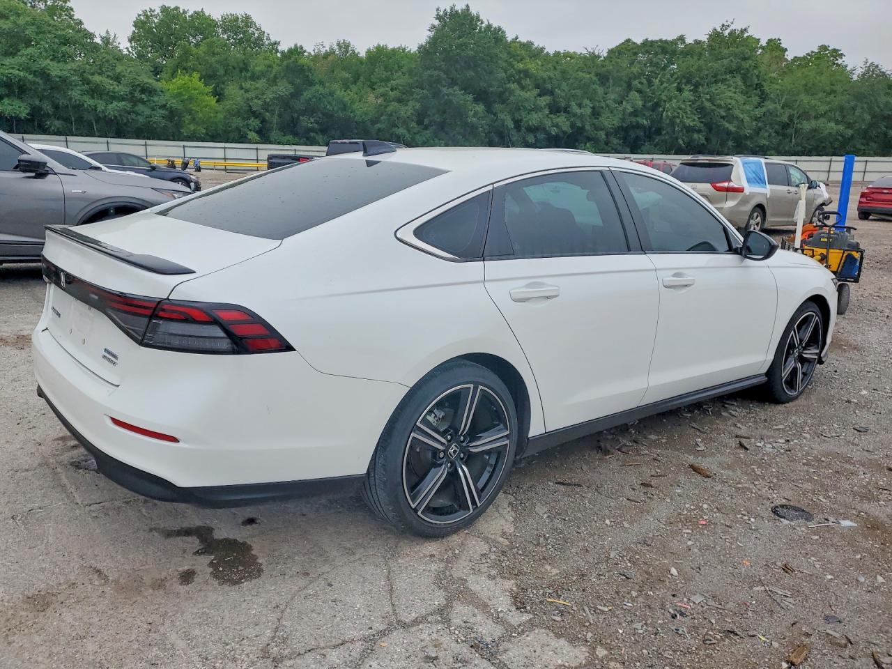 2024 HONDA ACCORD HYBRID SPORT photo 7