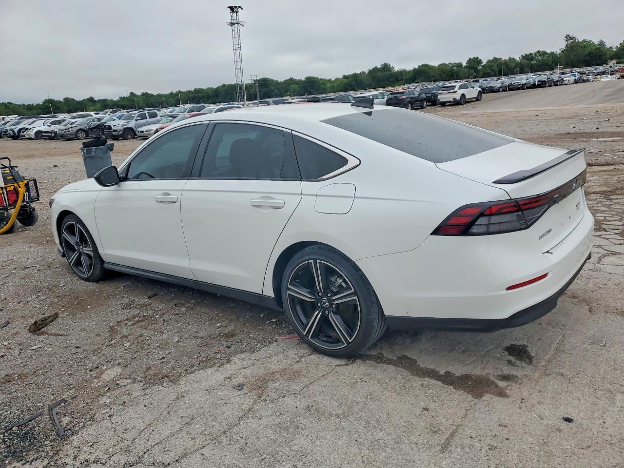 2024 HONDA ACCORD HYBRID SPORT photo 4