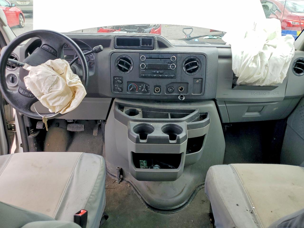 2010 FORD ECONOLINE E350 SUPER DUTY WAGON photo 15