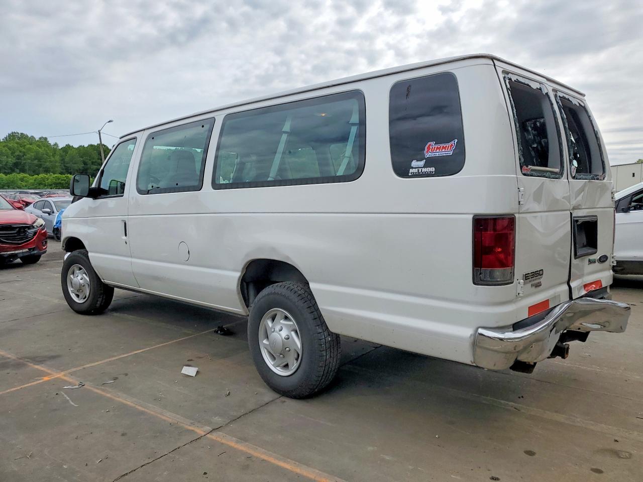 2010 FORD ECONOLINE E350 SUPER DUTY WAGON photo 3