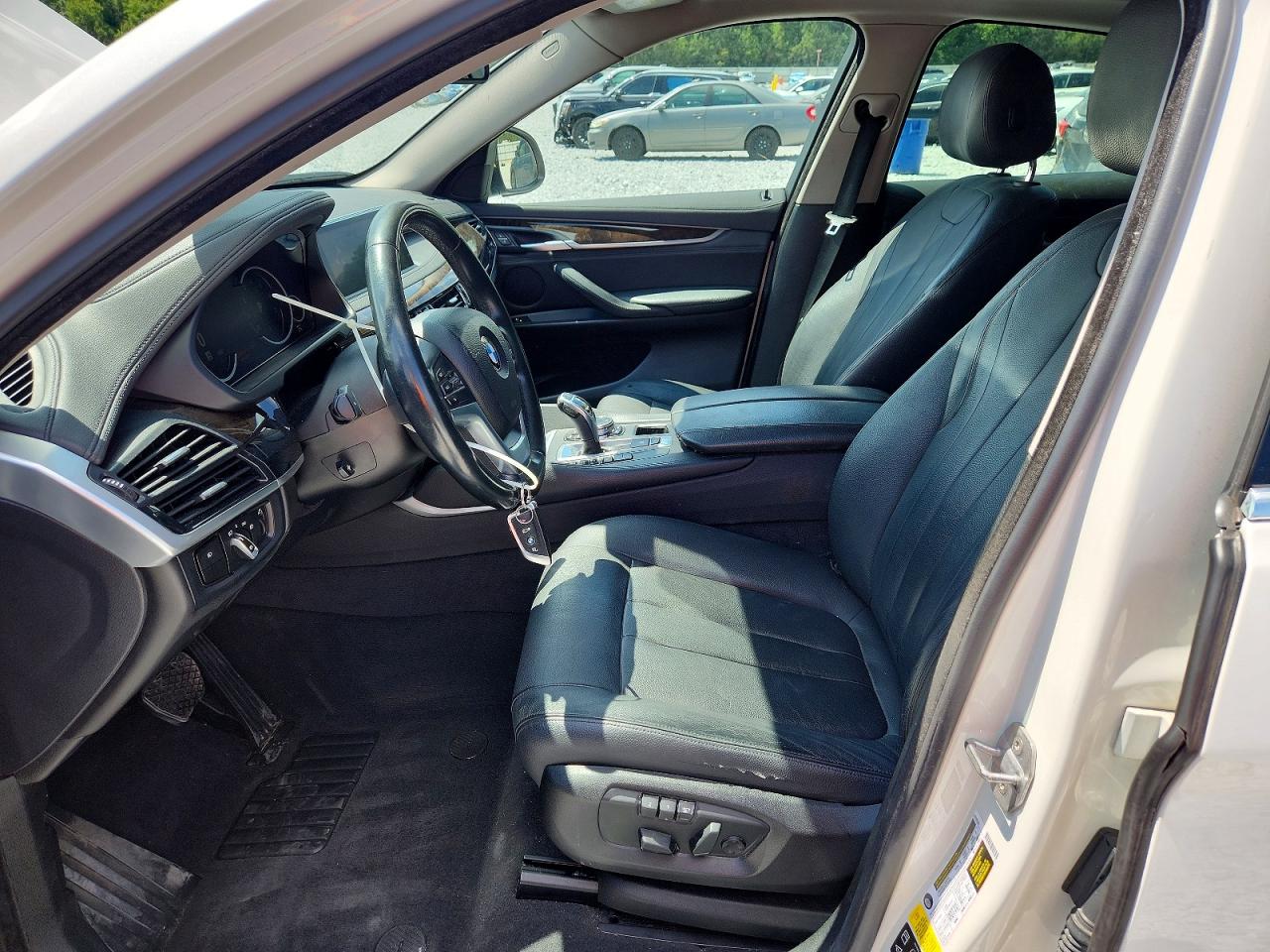 2016 BMW X6 XDRIVE35I photo 7