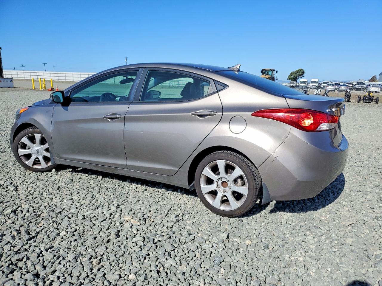 2013 HYUNDAI ELANTRA LIMITED photo 2