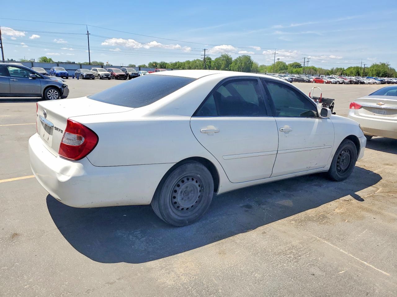 2003 TOYOTA CAMRY LE photo 7