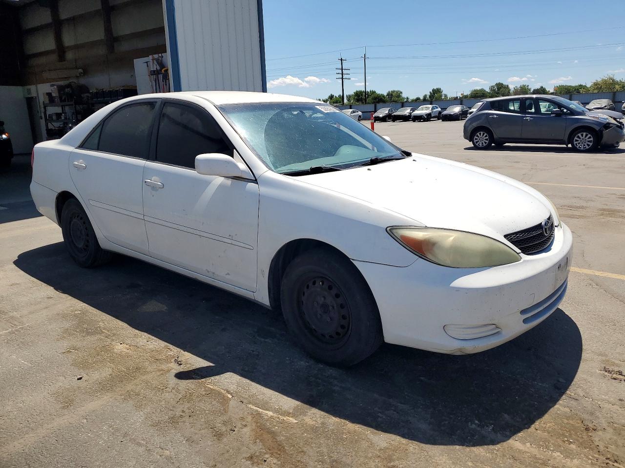 2003 TOYOTA CAMRY LE photo 10