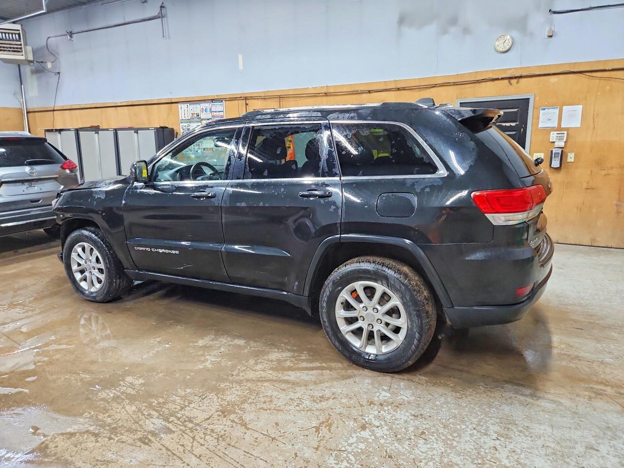 2014 JEEP GRAND CHEROKEE LAREDO photo 3