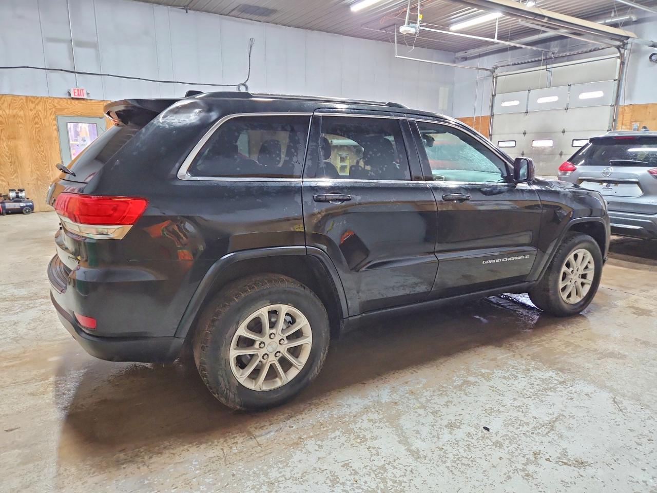 2014 JEEP GRAND CHEROKEE LAREDO photo 5