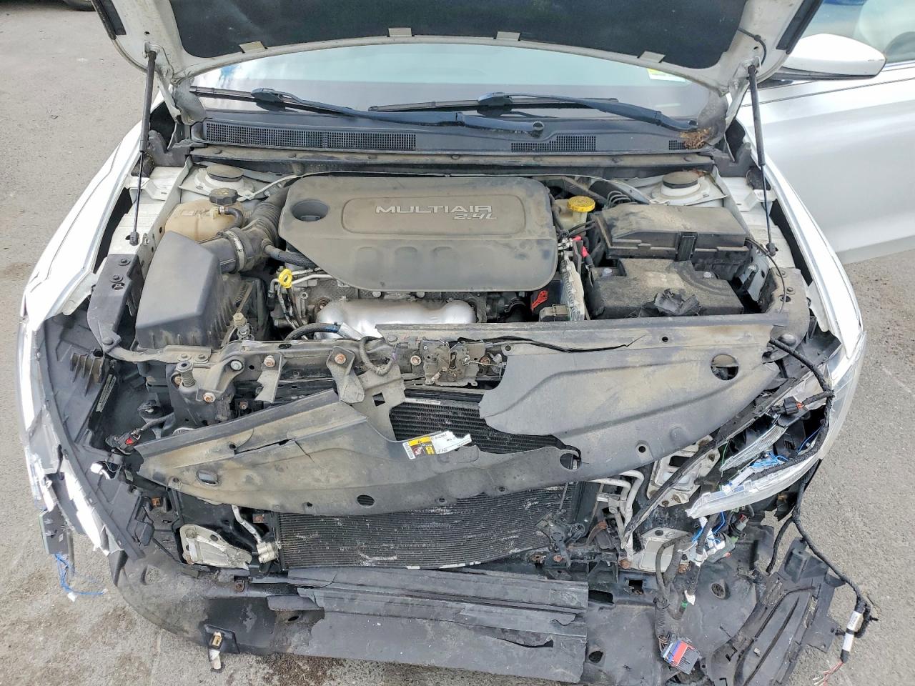 2015 CHRYSLER 200 LIMITED photo 21