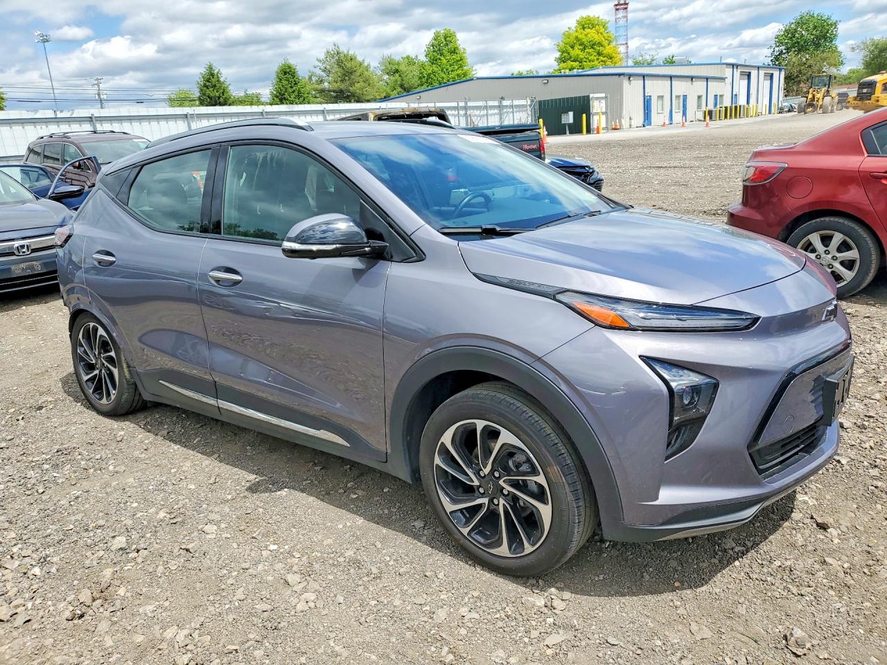 2023 CHEVROLET BOLT EUV PREMIER photo 4