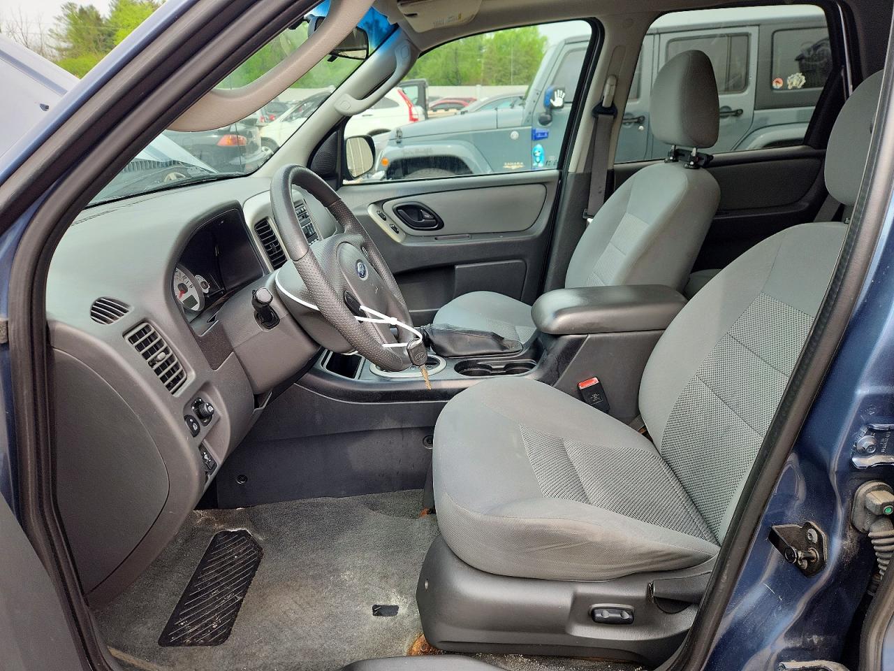 2006 FORD ESCAPE XLT photo 19