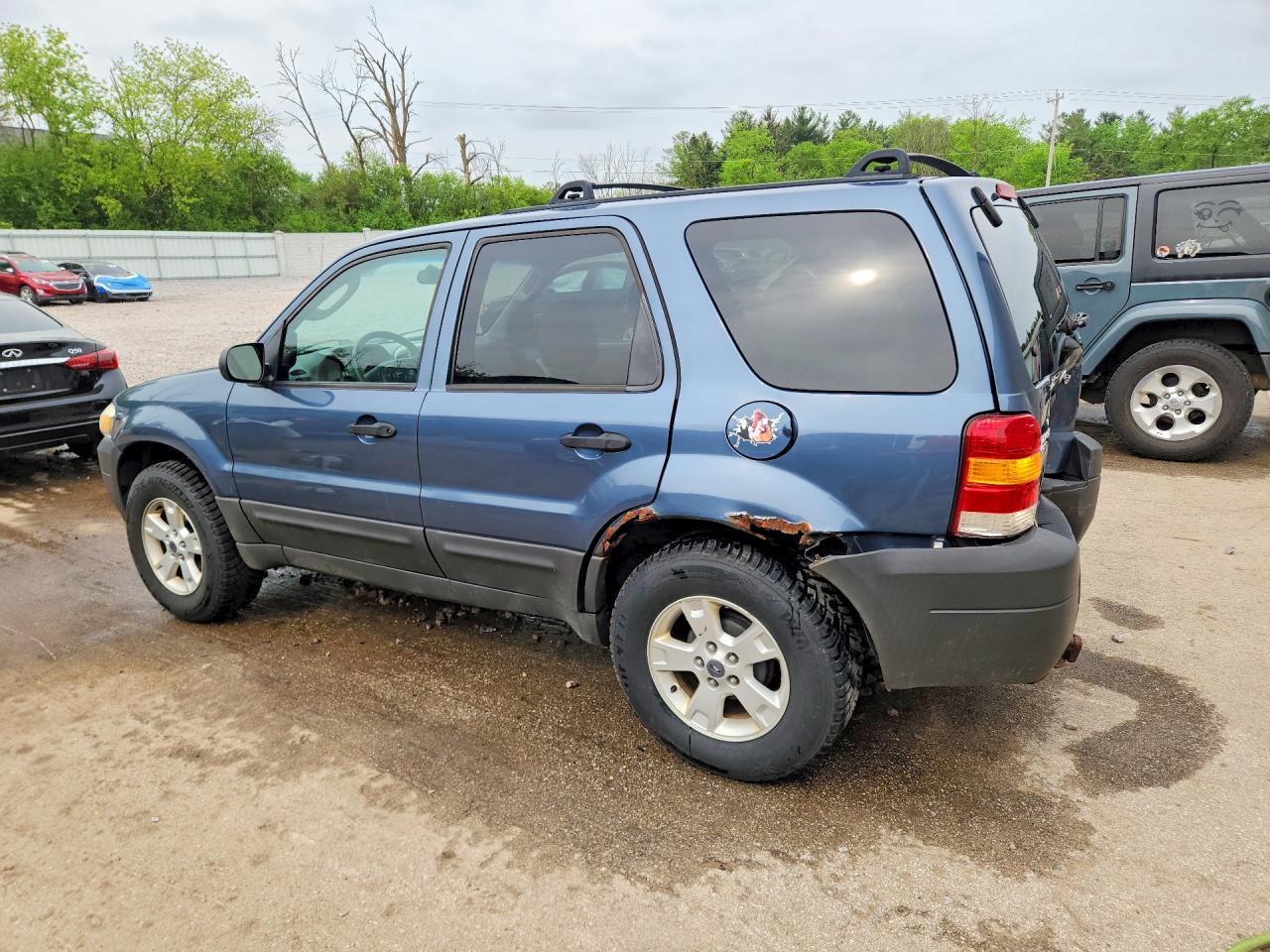 2006 FORD ESCAPE XLT photo 4