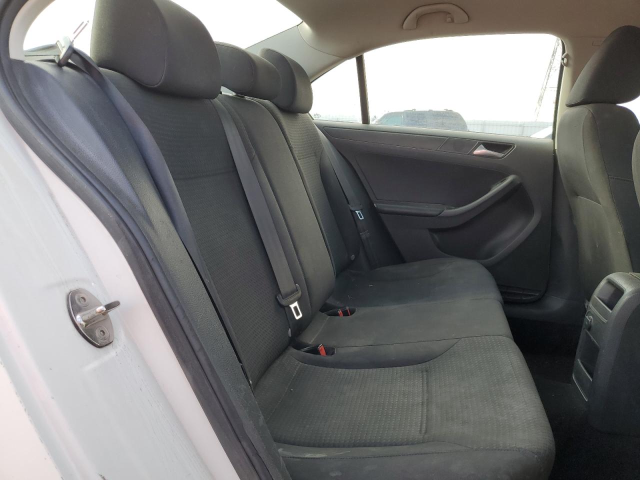 2016 VOLKSWAGEN JETTA S photo 10