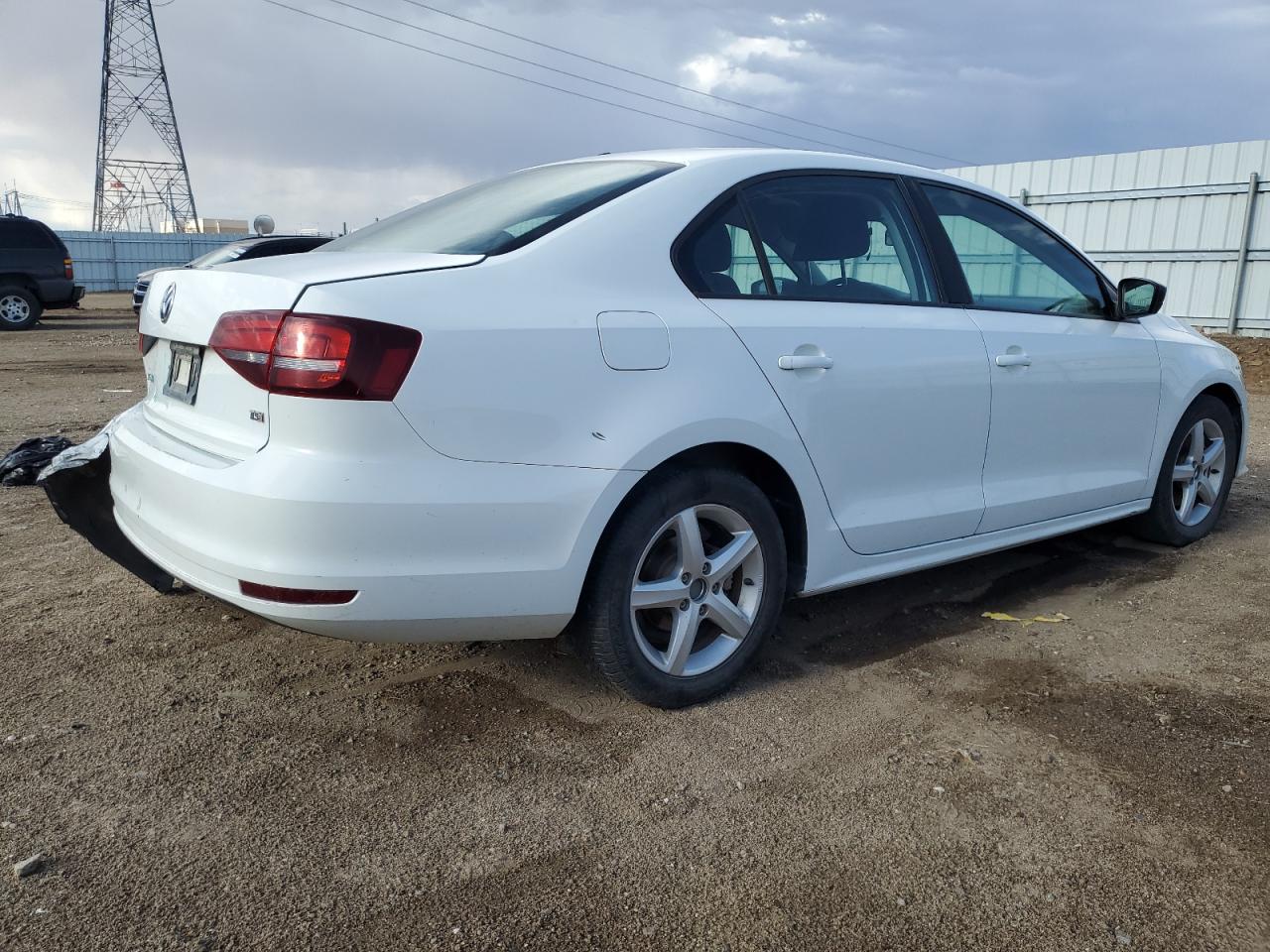 2016 VOLKSWAGEN JETTA S photo 3