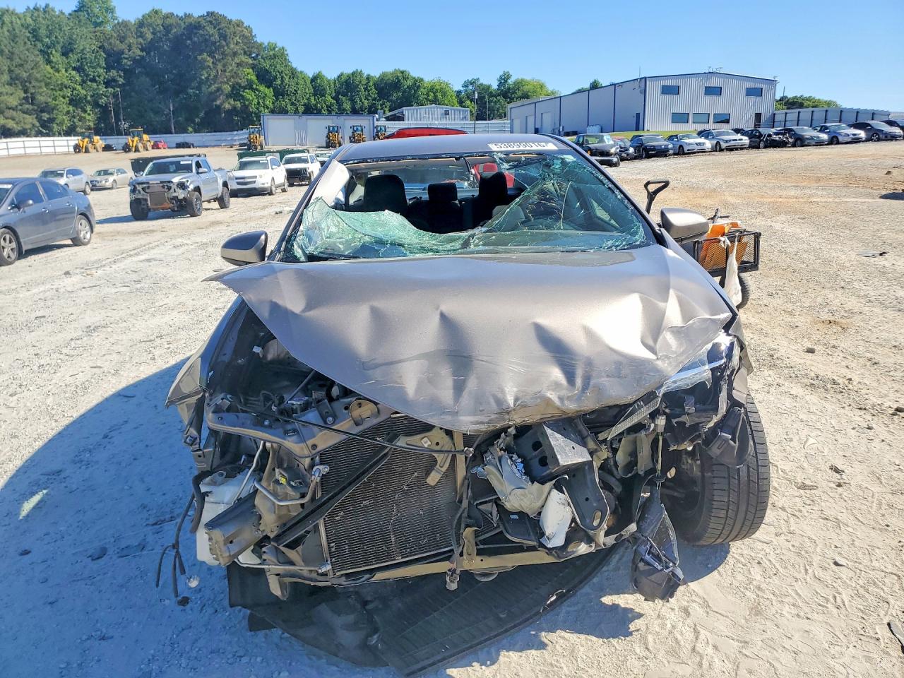 2018 TOYOTA COROLLA LE photo 9