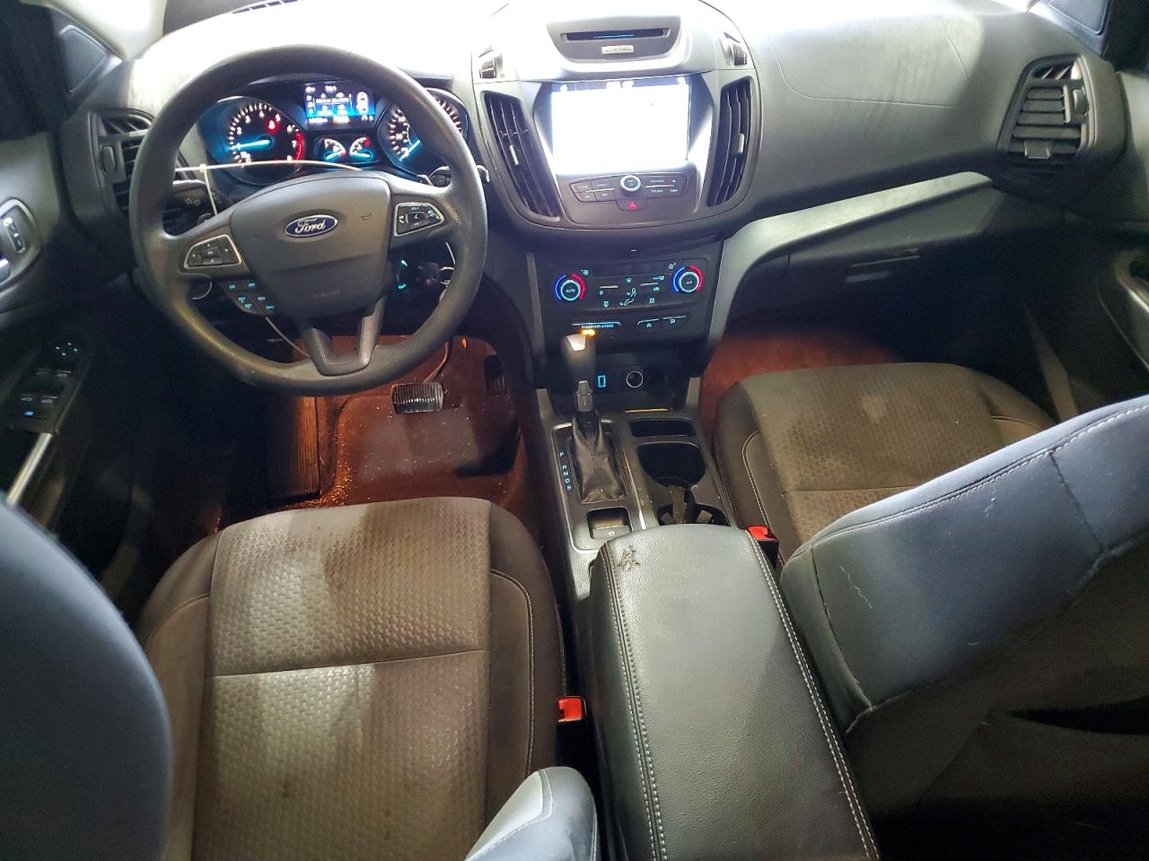 2017 FORD ESCAPE SE photo 15