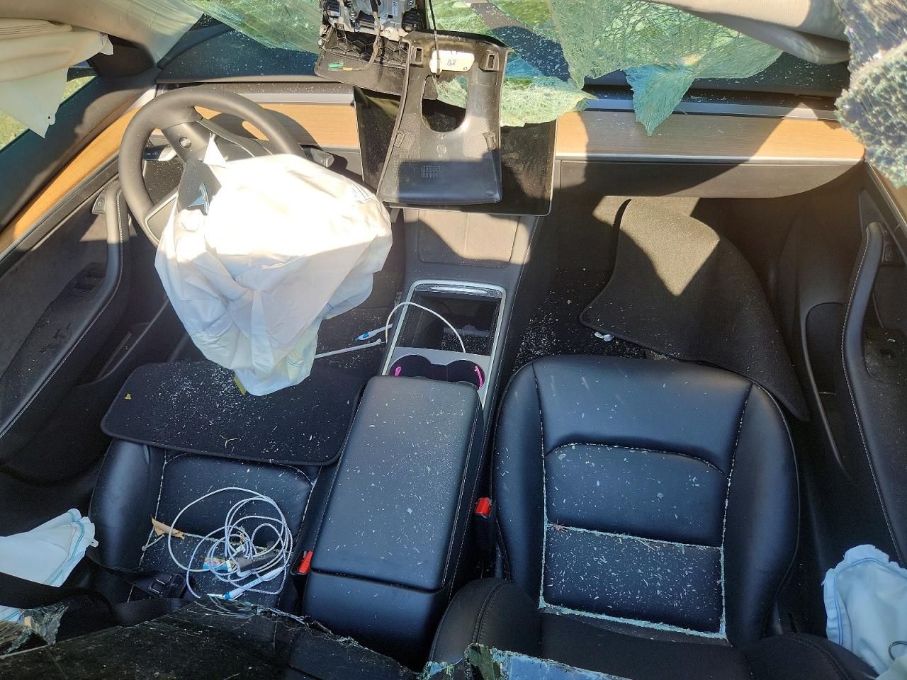 2022 TESLA MODEL 3 photo 15