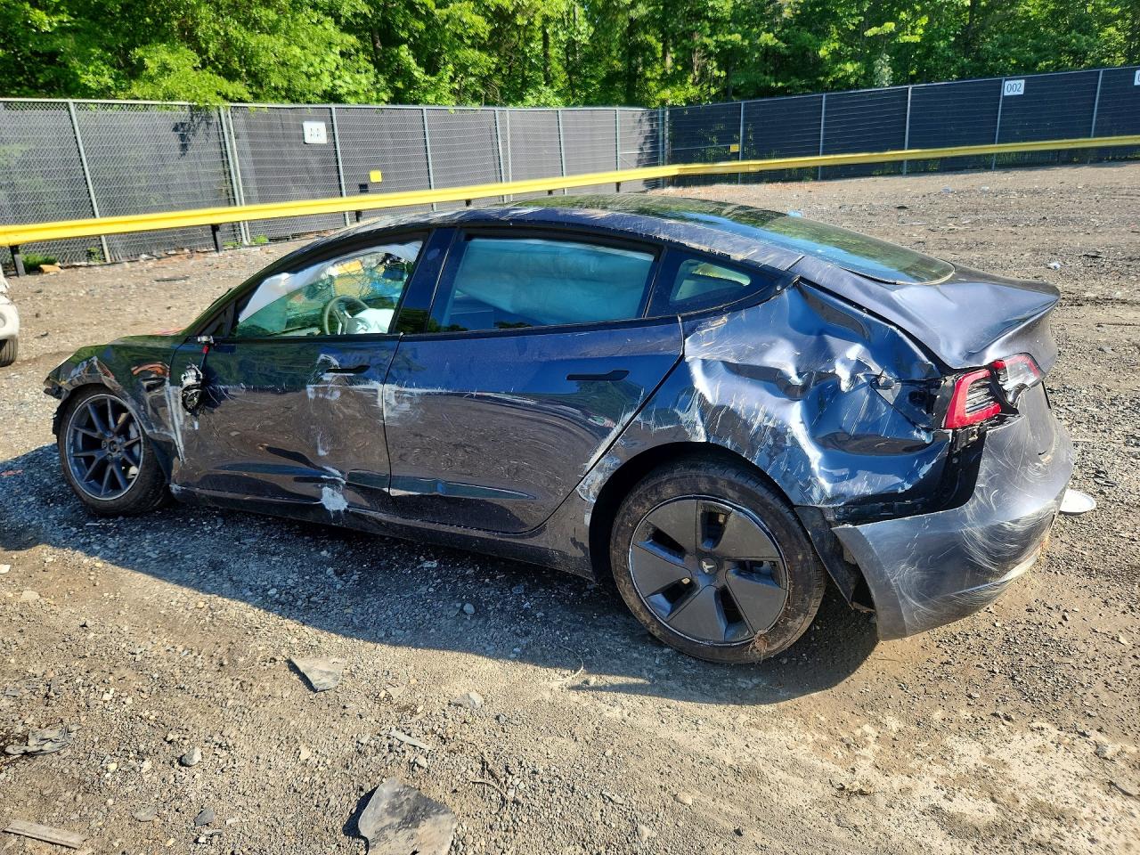 2022 TESLA MODEL 3 photo 3
