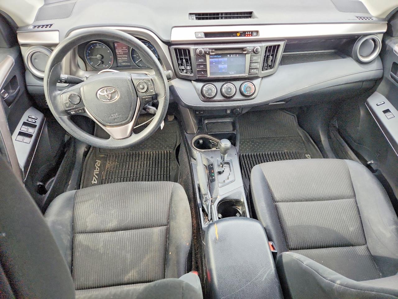 2018 TOYOTA RAV4 LE photo 15