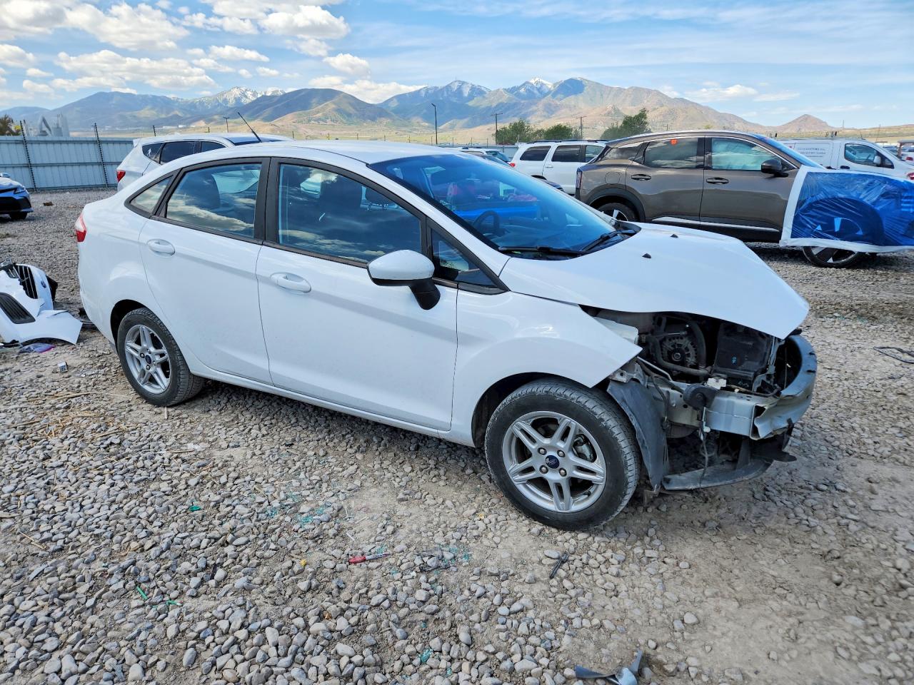 2019 FORD FIESTA SE photo 10