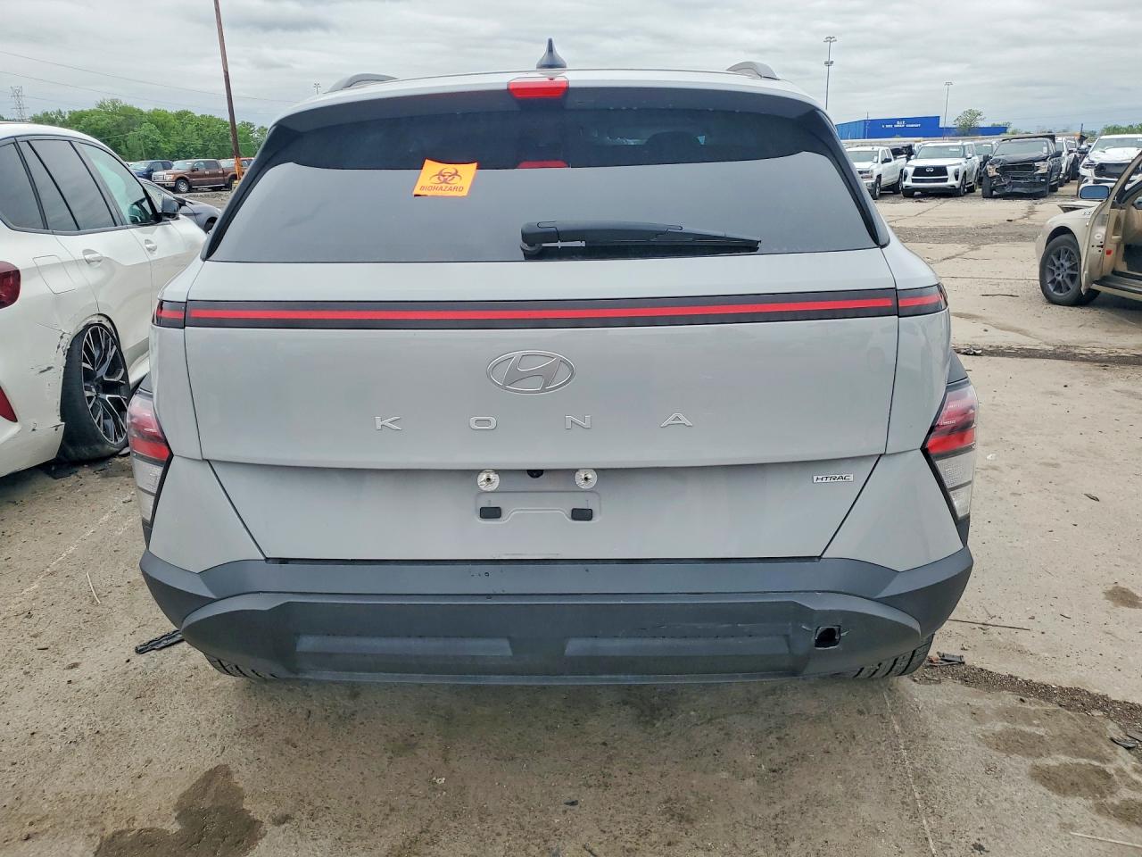 2024 HYUNDAI KONA photo 6