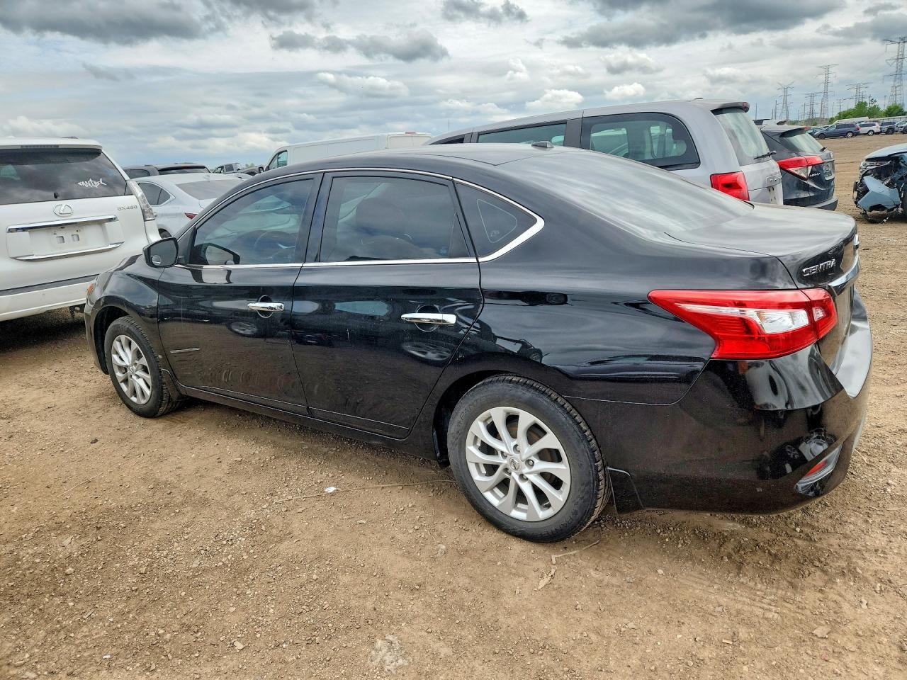 2018 NISSAN SENTRA SV photo 4