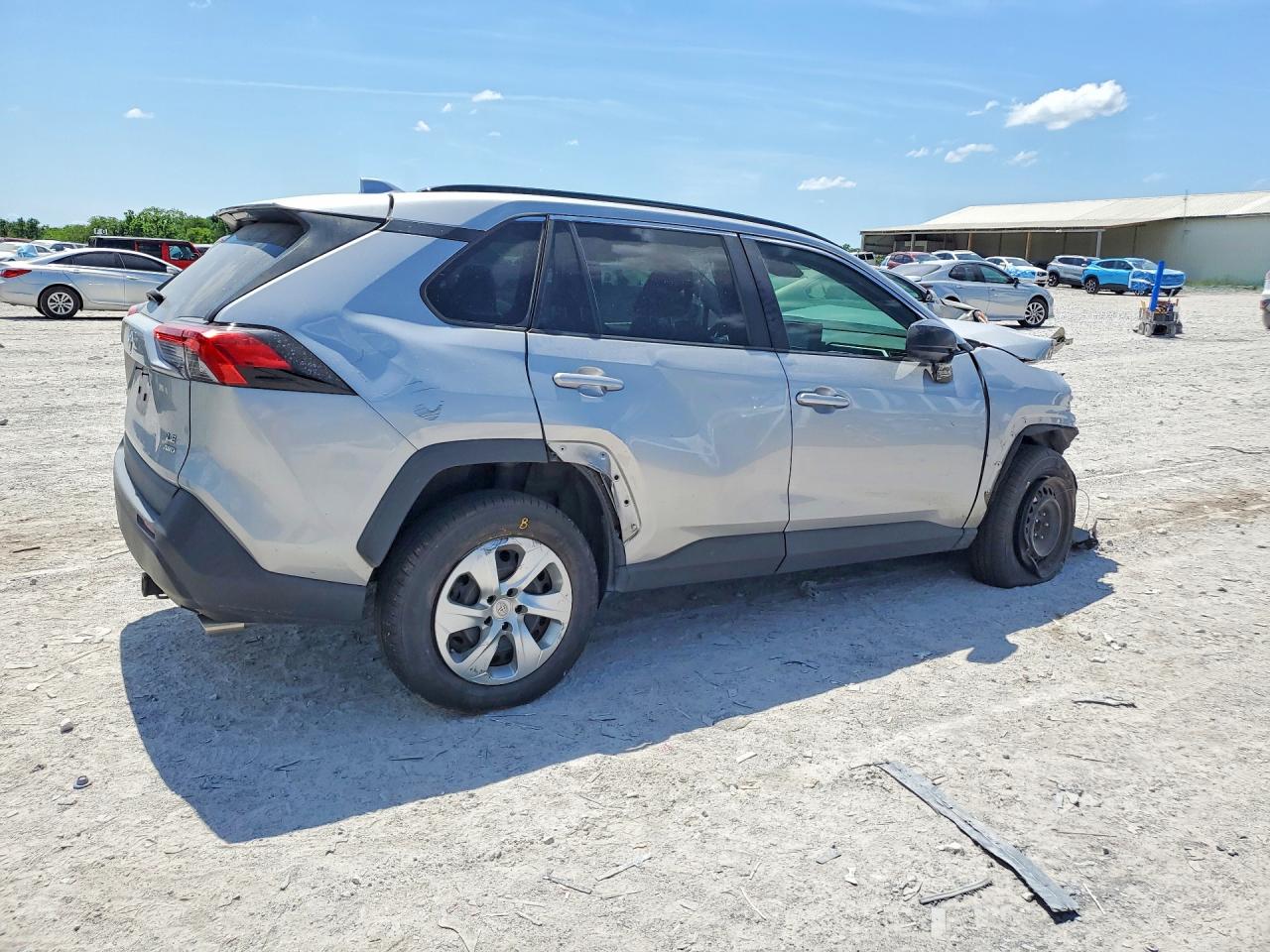 2019 TOYOTA RAV4 LE photo 7