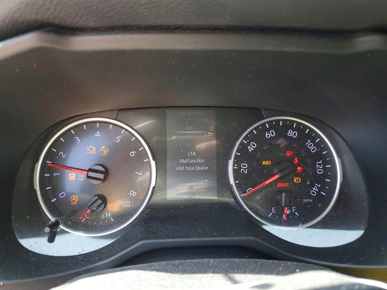 2019 TOYOTA RAV4 LE photo 25