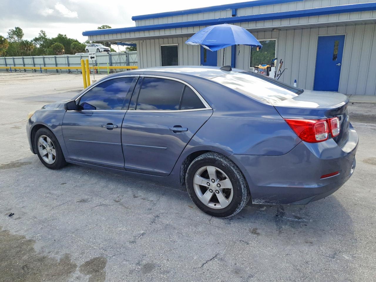 2013 CHEVROLET MALIBU LS photo 3