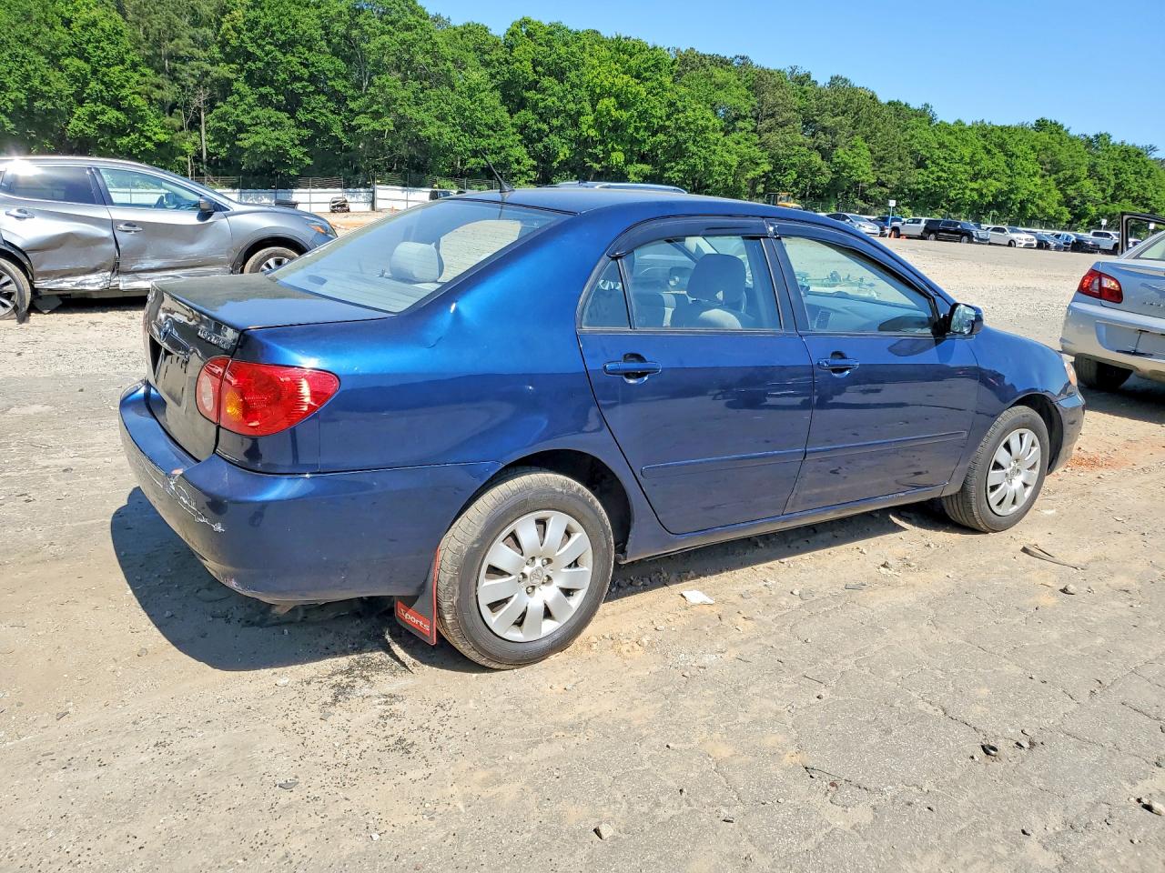 2004 TOYOTA COROLLA LE photo 5