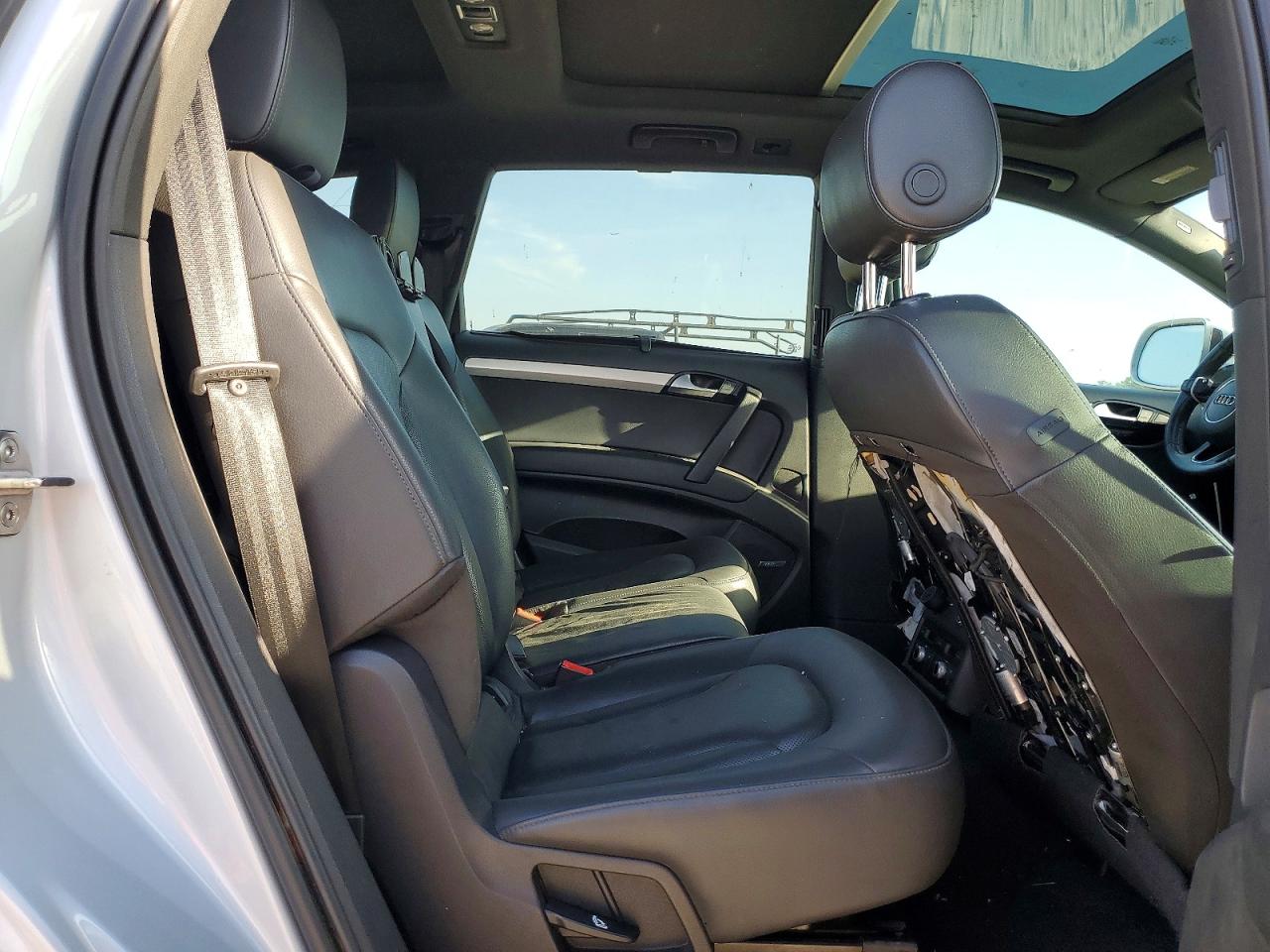 2015 AUDI Q7 photo 11
