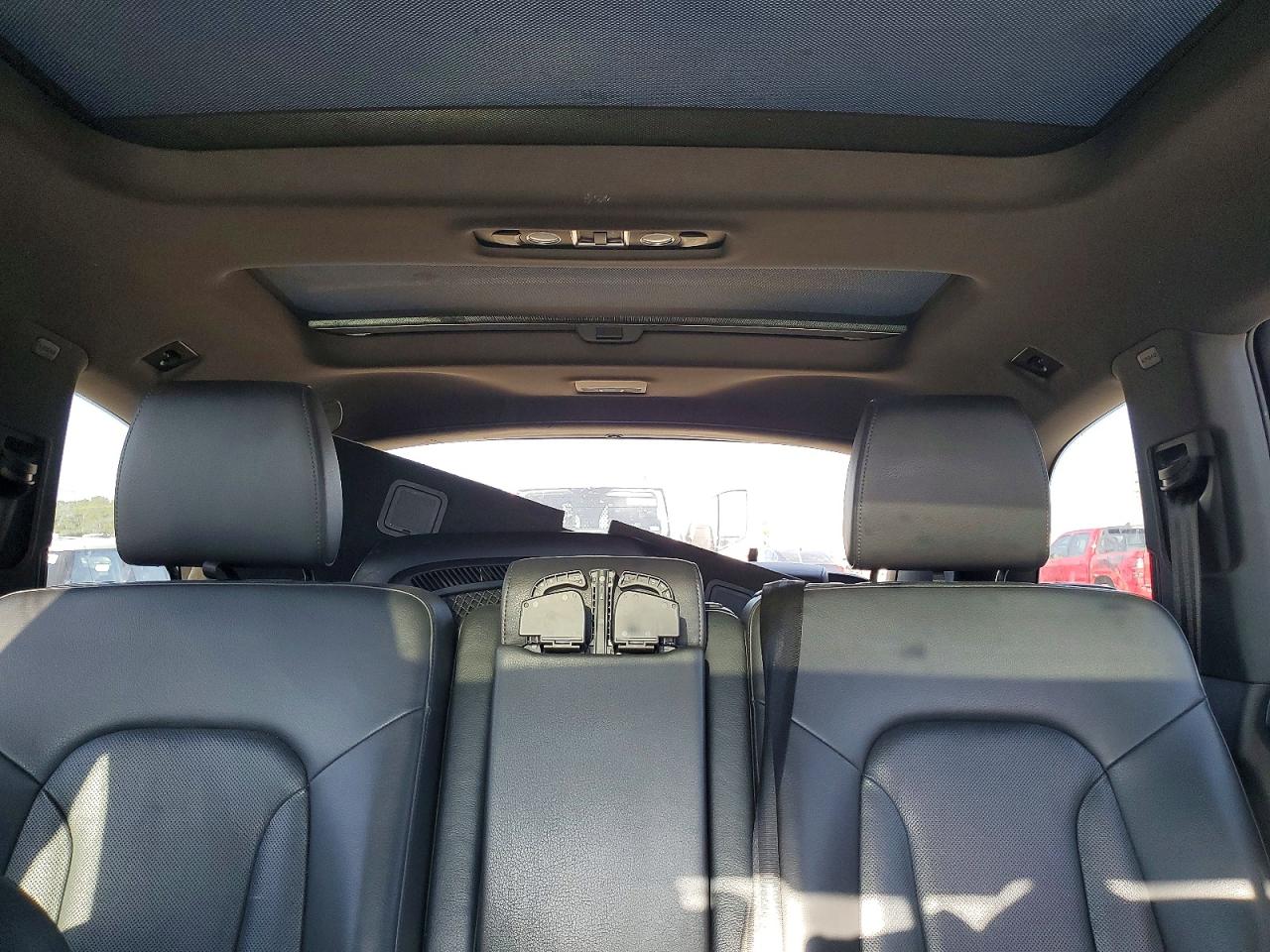 2015 AUDI Q7 photo 10