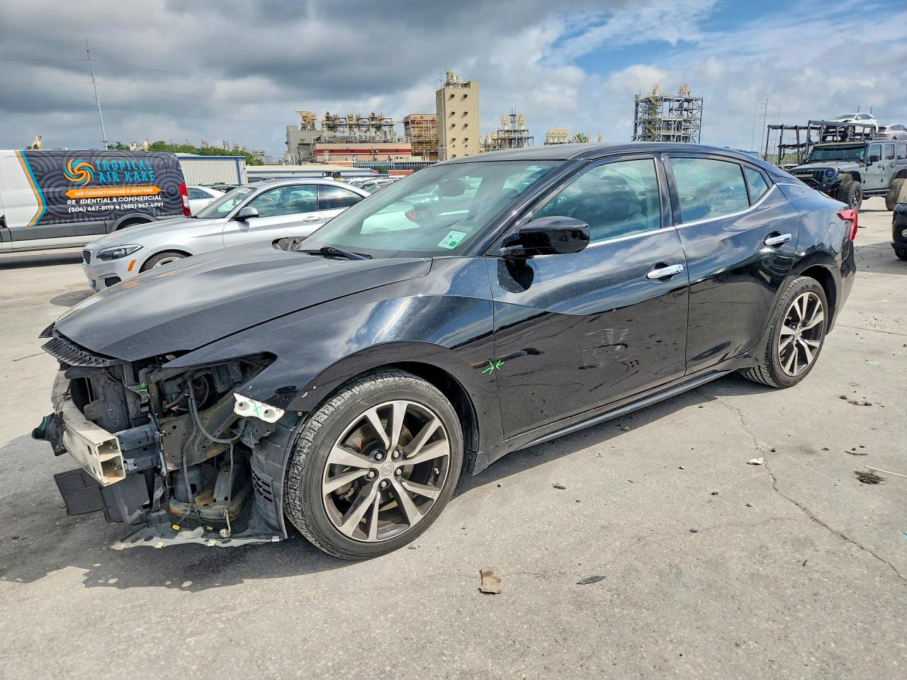 2017 NISSAN MAXIMA