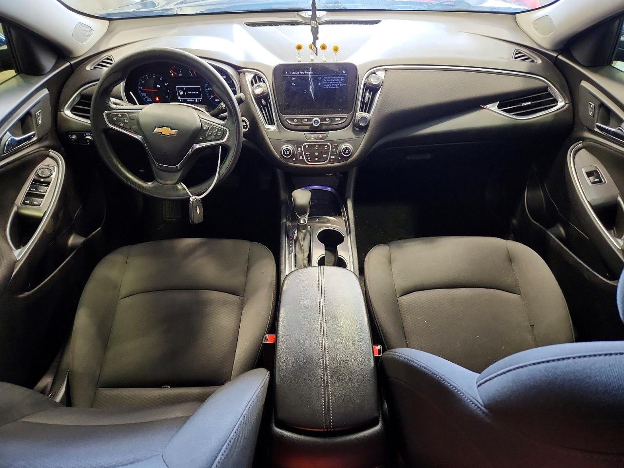 2021 CHEVROLET MALIBU LT photo 15