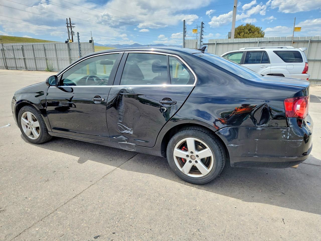 2009 VOLKSWAGEN JETTA SE photo 3