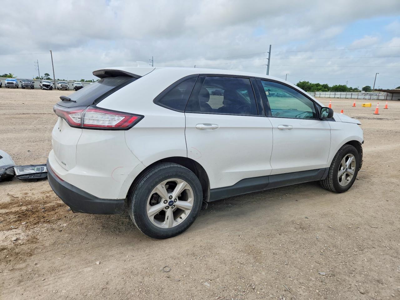 2015 FORD EDGE SE photo 7