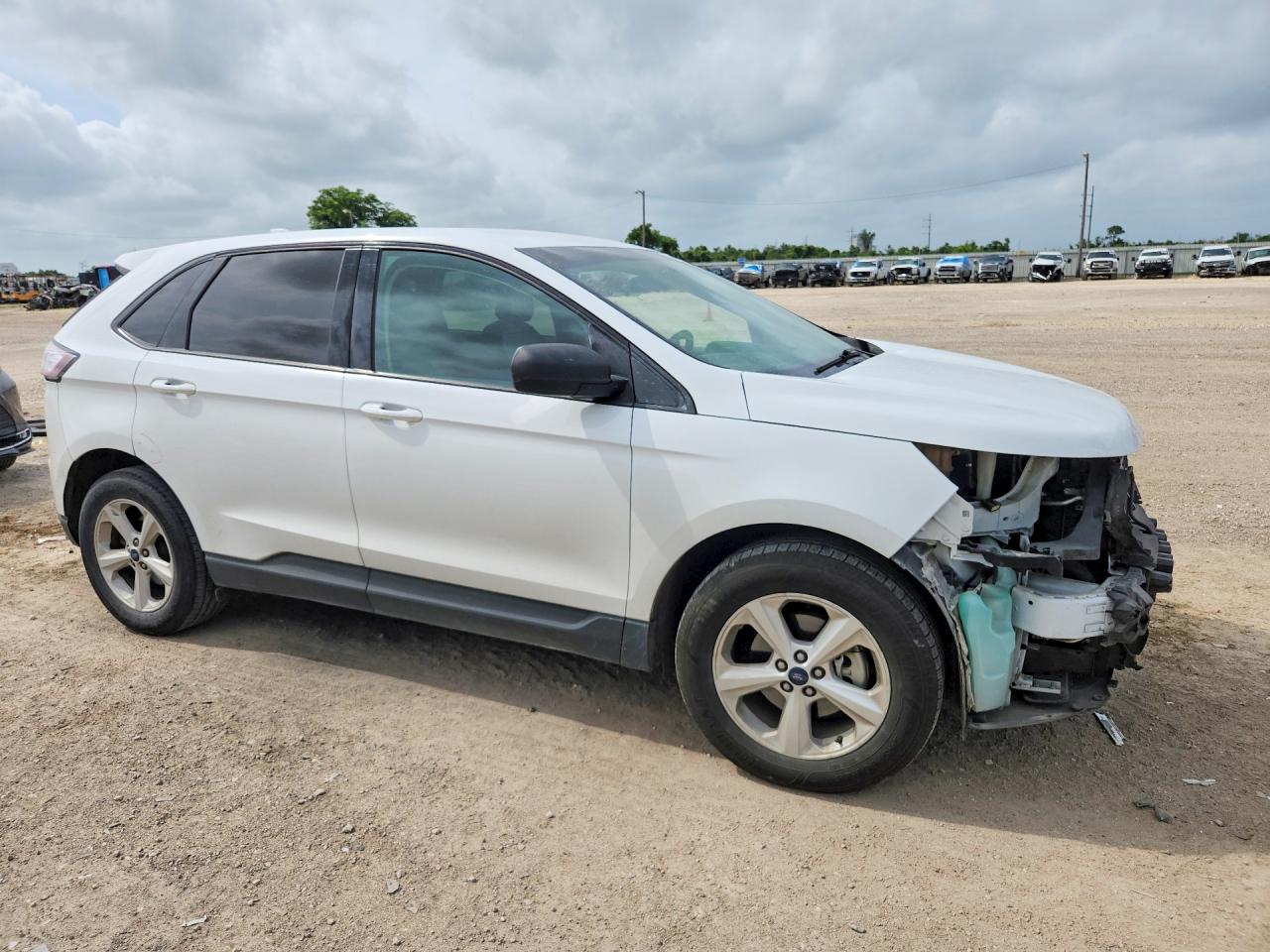 2015 FORD EDGE SE photo 10