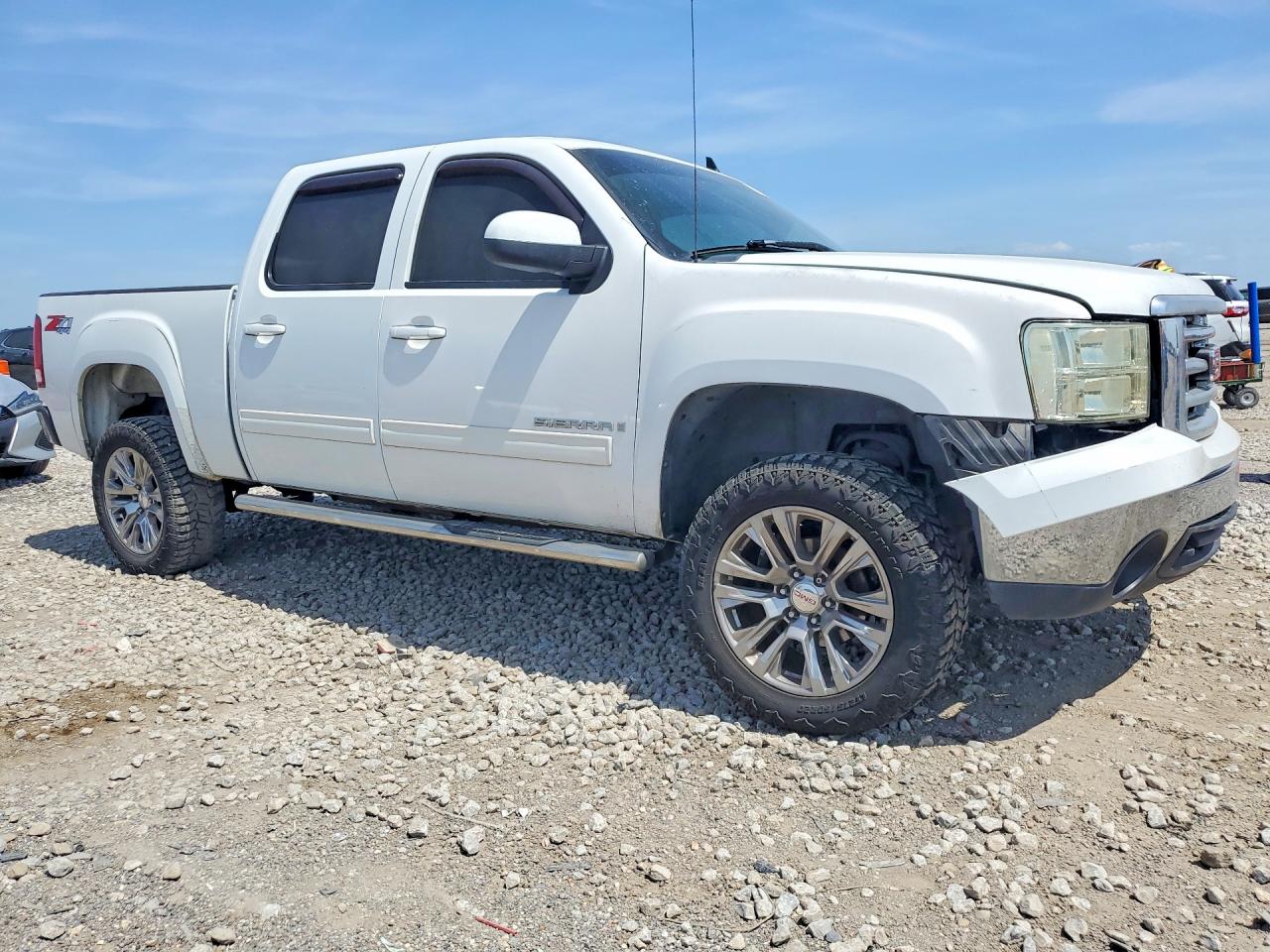 2007 GMC NEW SIERRA K1500 photo 7