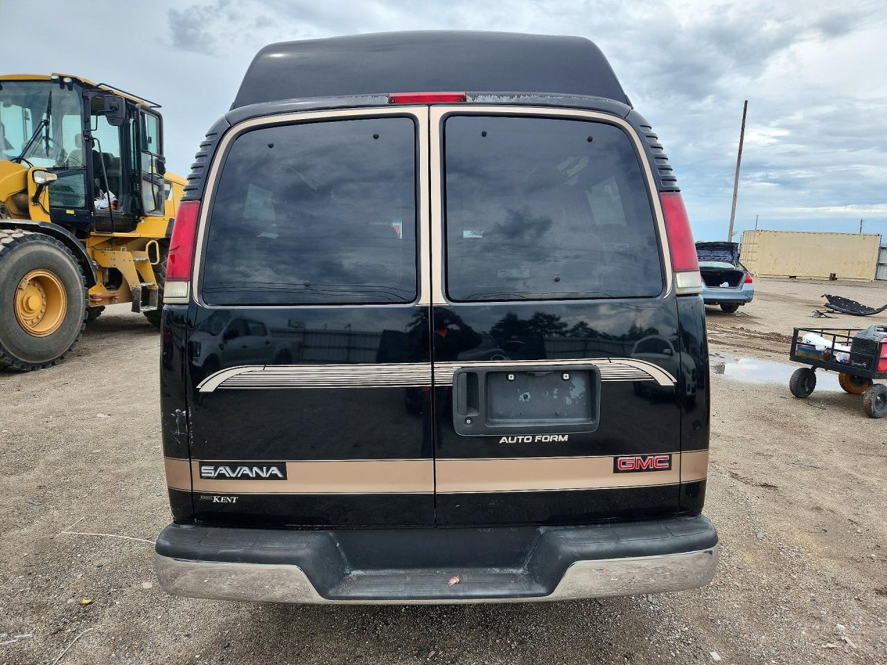 2000 GMC SAVANA RV G1500 photo 11