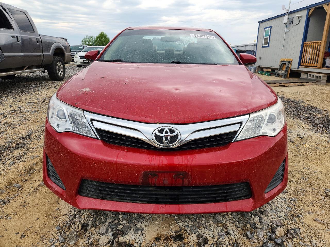 2012 TOYOTA CAMRY LE photo 9